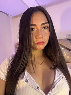 Melody 04 online show from January 2026 03:43:01 AM