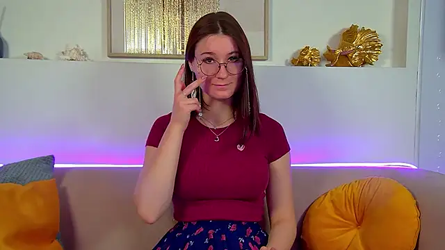 Snapshot of VictoriaArdern chatting on October 2025 06:36:01 AM VictoriaArdern online show from October 2025 06:36:01 AM