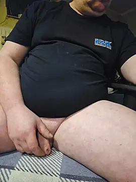 Chilsen1904 online show from February 2026 10:29:01 PM