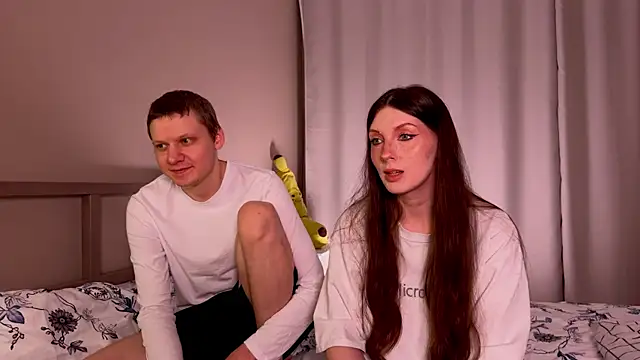 Snapshot of eternal_dream_ chatting on February 2025 09:09:01 PM eternal dream online show from February 2025 09:09:01 PM