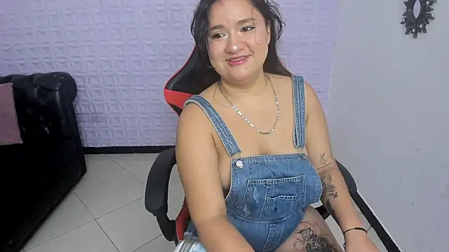 natasha adams22 online show from March 2025 12:58:01 AM