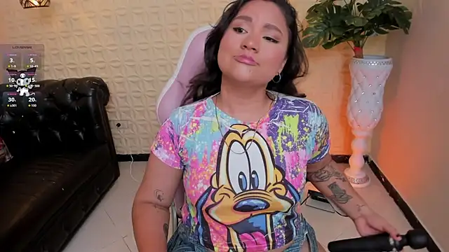 natasha adams22 online show from September 2025 02:29:02 AM