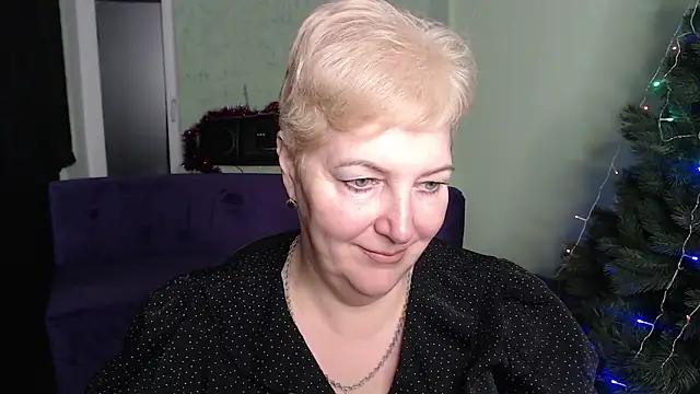 Sandra Snow online show from January 2025 02:45:01 PM