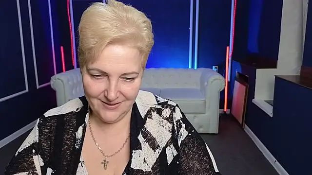 Sandra Snow online show from January 2025 02:24:02 PM