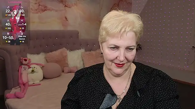 Sandra Snow online show from January 2025 08:54:01 PM