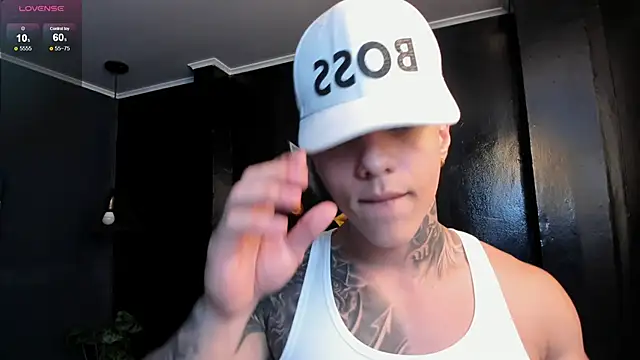 Flynn Riider online show from November 2025 05:24:01 PM