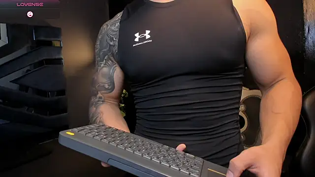 Flynn Riider online show from October 2025 05:13:02 PM