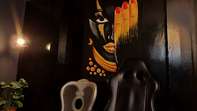 Flynn Riider online show from November 2025 05:57:02 PM