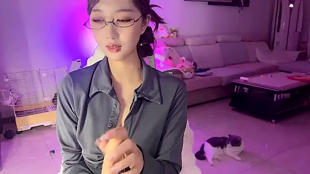 pinnnnnnk online show from December 2024 02:06:01 PM