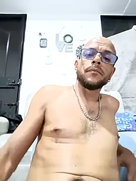 Snapshot of Charly_BC_Dirty chatting on January 2025 07:28:01 AM Charly BC Dirty online show from January 2025 07:28:01 AM