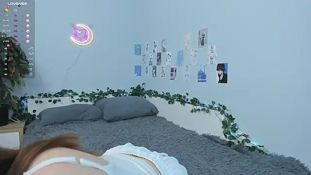 GladysDanley online show from March 2025 03:59:01 PM