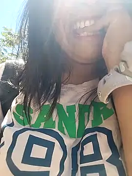 Danna-linyi online show from February 2025 06:20:01 PM