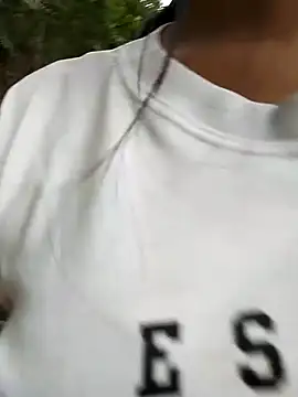 Danna-linyi online show from February 2025 10:00:01 PM