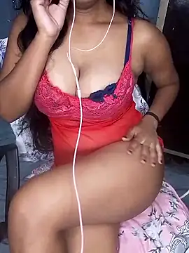 Snapshot of hinaa_khan chatting on September 2025 07:41:02 PM hinaa khan online show from September 2025 07:41:02 PM