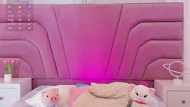 zoewillian online show from March 2025 03:12:02 PM