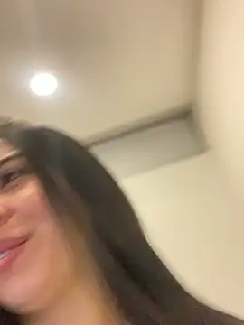 Zoee t online show from January 2026 04:38:02 AM