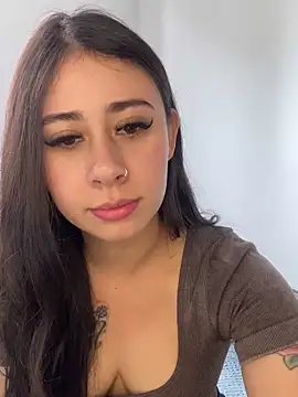 Snapshot of Zoee_t chatting on September 2025 07:57:01 PM Zoee t online show from September 2025 07:57:01 PM