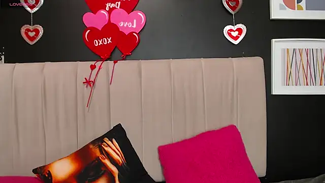  Natassia Dreams online show from February 2025 12:38:02 AM