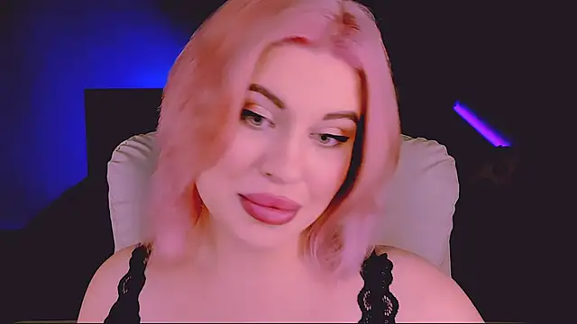 Snapshot of evaharve chatting on September 2025 04:16:01 AM evaharve online show from September 2025 04:16:01 AM