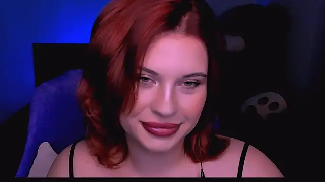 Snapshot of evaharve chatting on October 2025 07:46:02 PM evaharve online show from October 2025 07:46:02 PM