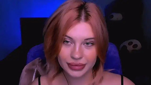 Snapshot of evaharve chatting on October 2025 12:11:01 AM evaharve online show from October 2025 12:11:01 AM