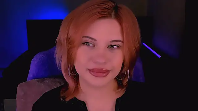 Snapshot of evaharve chatting on October 2025 06:03:01 AM evaharve online show from October 2025 06:03:01 AM