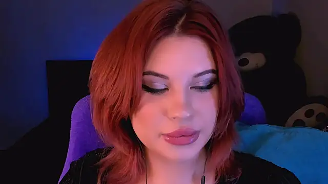 Snapshot of evaharve chatting on November 2025 05:34:02 AM evaharve online show from November 2025 05:34:02 AM