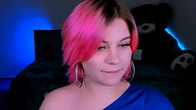 Snapshot of evaharve chatting on February 2025 08:24:01 PM evaharve online show from February 2025 08:24:01 PM