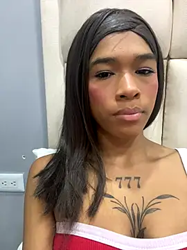 mia roldan  online show from December 2025 03:18:01 AM