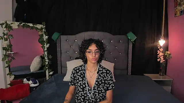 slutty venus online show from March 2025 02:39:02 AM