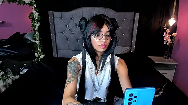 slutty venus online show from March 2025 05:23:02 AM