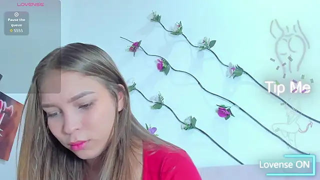 HaleyAmaya online show from December 2025 10:56:01 PM