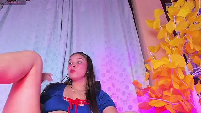 Snapshot of HaleyAmaya chatting on June 2026 01:27:02 AM HaleyAmaya online show from June 2026 01:27:02 AM