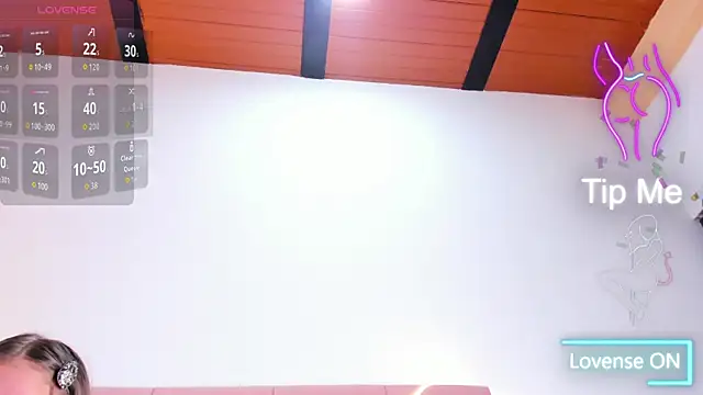 HaleyAmaya online show from April 2026 11:33:02 PM