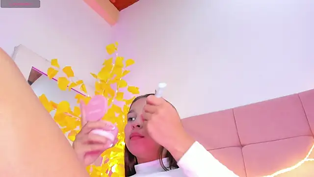 HaleyAmaya online show from April 2026 10:56:01 PM