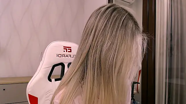 Babby Rabbit online show from December 2025 02:41:01 PM