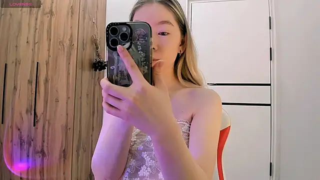 Babby Rabbit online show from April 2026 12:23:01 PM