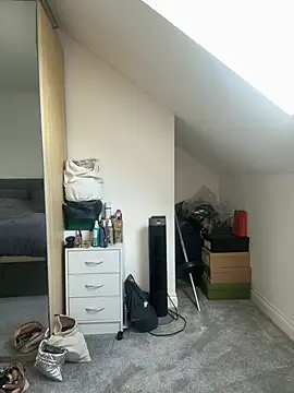 littlebambi26 online show from March 2026 01:53:01 PM