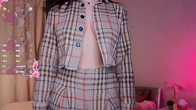 ElvaHilby online show from March 2025 03:06:01 PM