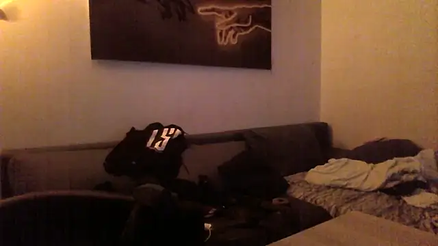 Snapshot of Avamereandmikel chatting on February 2025 04:03:01 AM Avamereandmikel online show from February 2025 04:03:01 AM