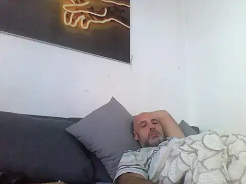 Snapshot of Avamereandmikel chatting on October 2025 12:29:02 PM Avamereandmikel online show from October 2025 12:29:02 PM