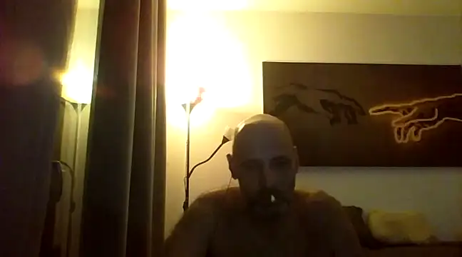 Snapshot of Avamereandmikel chatting on December 2024 07:41:02 PM Avamereandmikel online show from December 2024 07:41:02 PM