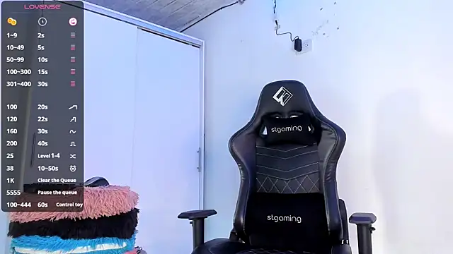 Dulce smith 1 online show from March 2026 10:46:01 PM