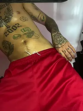 Junihn0 online show from January 2025 07:00:01 PM