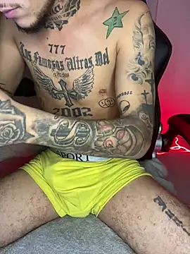 Junihn0 online show from January 2025 11:18:02 PM