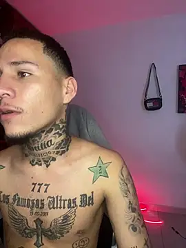 Junihn0 online show from February 2025 04:11:01 PM