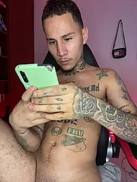 Junihn0 online show from February 2025 03:57:02 PM