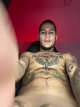 Junihn0 online show from January 2025 08:31:02 PM