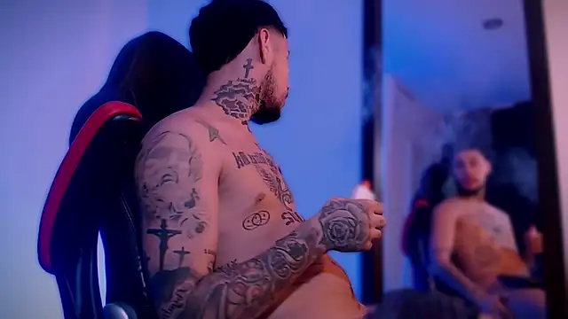 Junihn0 online show from September 2025 09:15:01 PM