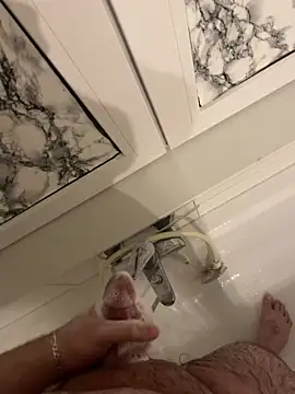 Loco42- online show from March 2025 09:05:02 PM